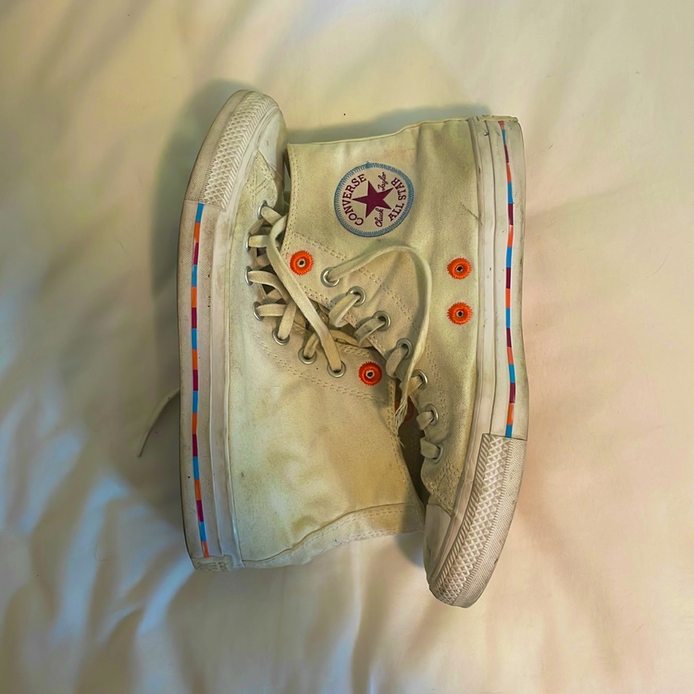 Converse